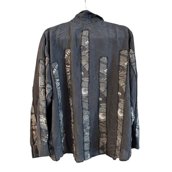 Chicos 100% Silk Button Up Long Sleeve Patterned Headliner Concha Large - Picture 3 of 5